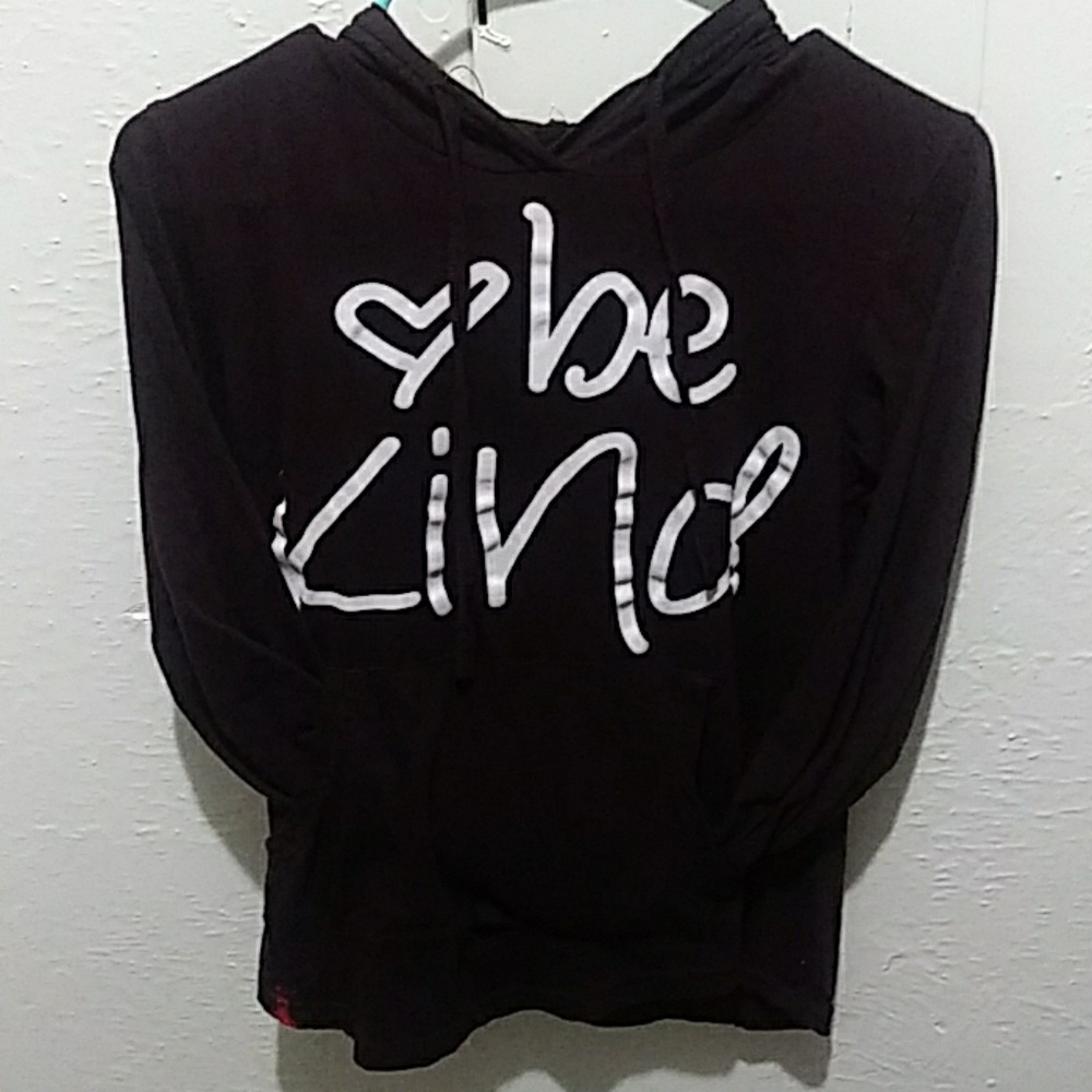 Be kind hoodie(size m)